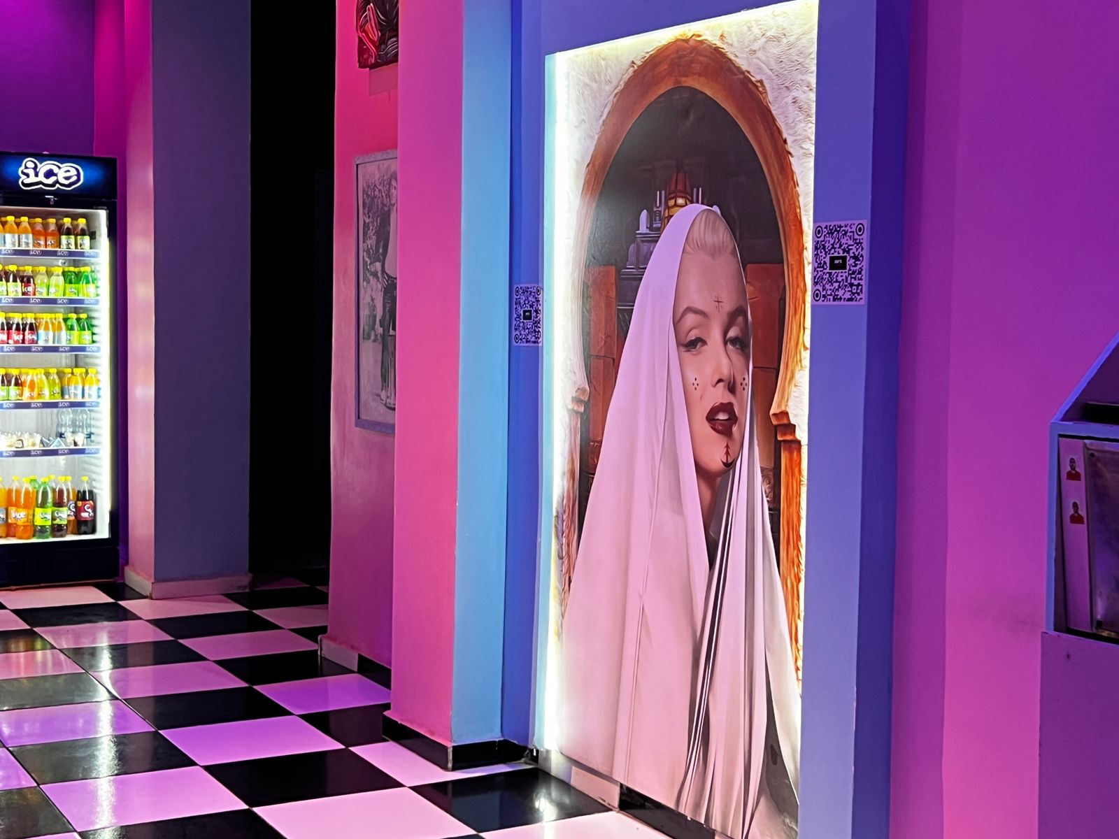 80's Restaurant intérieur